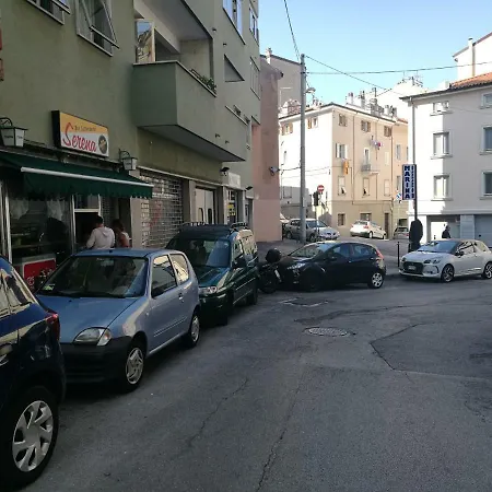 Diana's House Appartement *